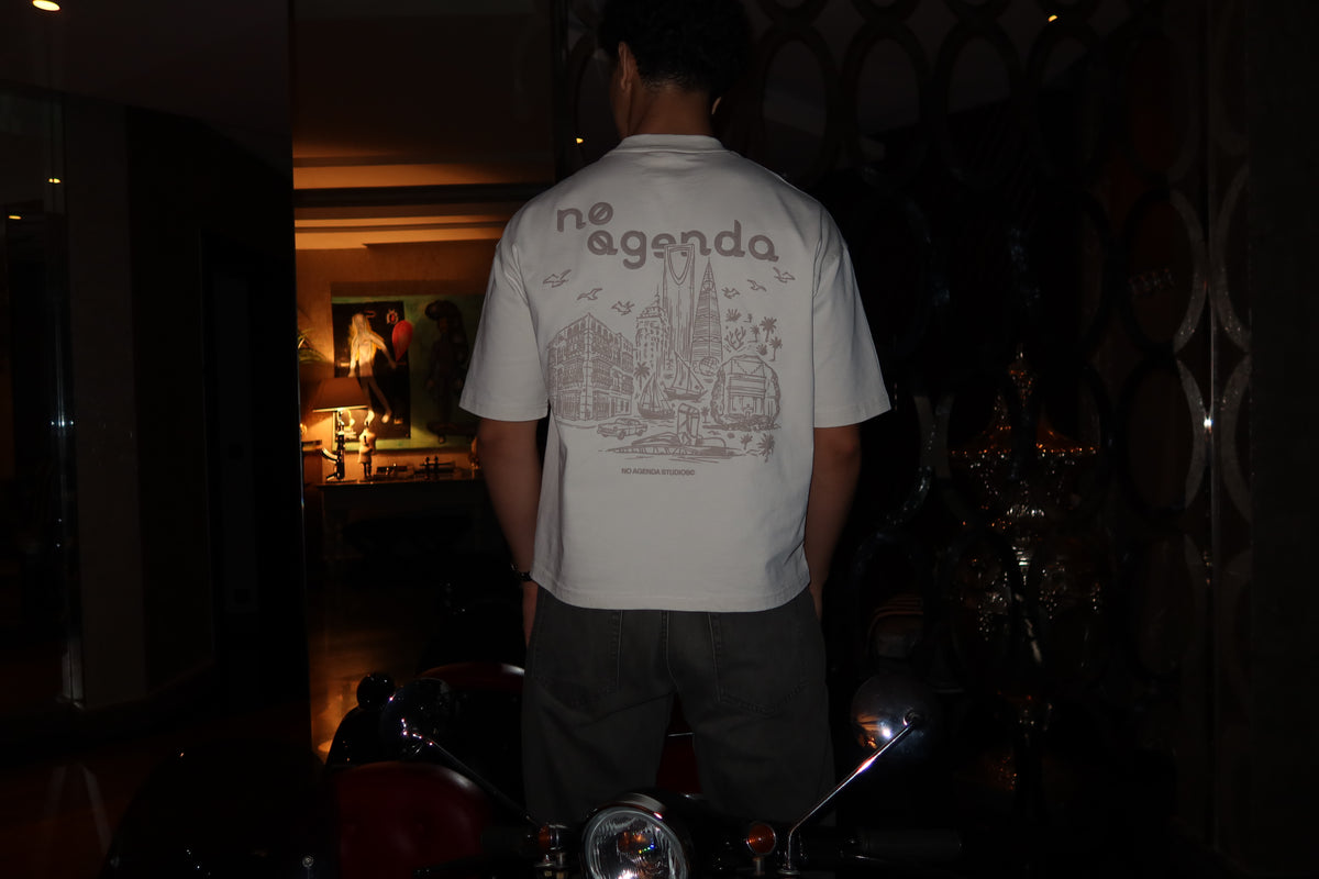 NoAgenda streetwear white graphic t-shirt with detailed back print